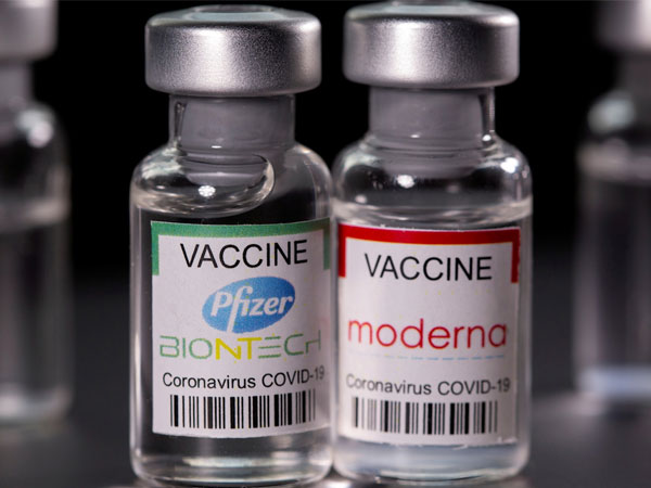 Việt Nam mua 31 triệu liều vaccine Pfizer