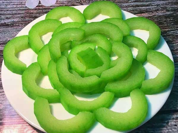 Bí đao đang rẻ, ngon nhưng đây là những điều 'tối kỵ', nếu bạn đang áp dụng cần dừng ngay
