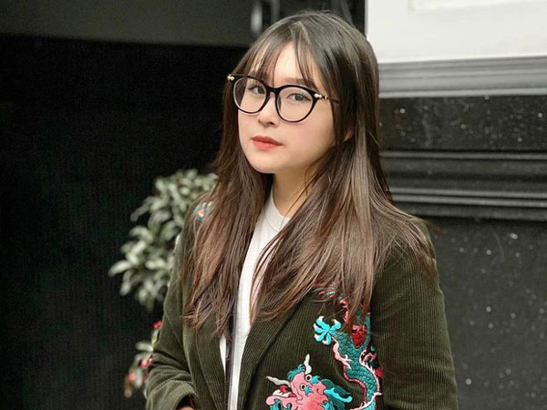 Rich kid 2k3 nói gì khi fan nhờ tư vấn chuyện quan hệ tình dục lúc chưa đủ tuổi?