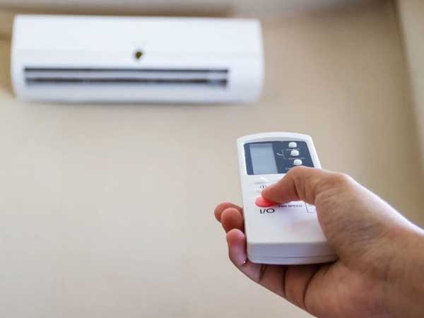 5 kiểu dùng điều hòa phổ biến vào mùa nắng nóng vừa tàn phá sức khỏe lại hủy hoại làn da mướt mát của bạn