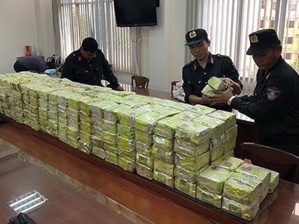 Bắt giữ số ma túy qua đường hàng không lớn nhất từ trước đến nay