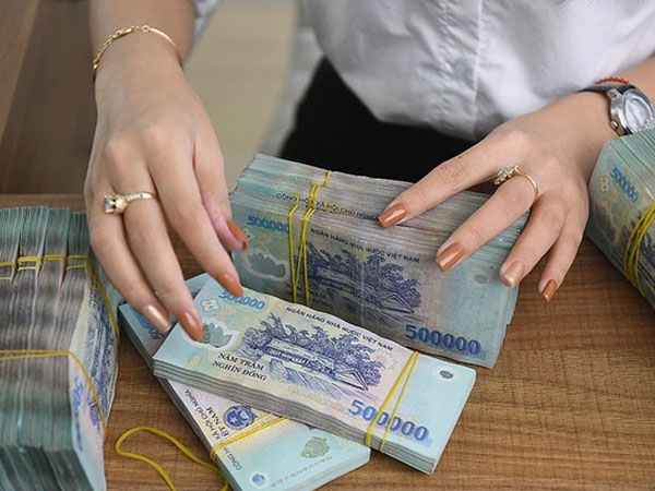 24 ngân hàng có nợ xấu 91.244 tỷ đồng, rủi ro leo thang