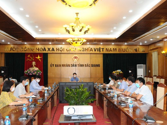 Họp khẩn tiểu ban điều trị COVID-19 tỉnh Bắc Giang: Bệnh nhân dồn dập, nhưng quyết tâm không có ca tử vong