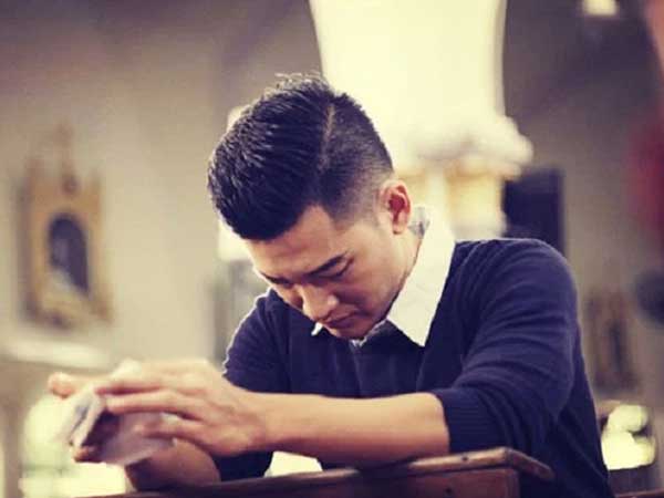 Vì quá yêu vợ, anh trai tôi đã hủy hoại bản thân