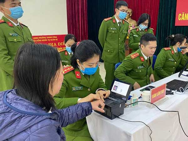 Bắt giam chủ tịch xã tự ý cắt điện khu vực làm CCCD sau khi xin 'ưu tiên' không được