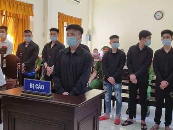 Em bị đâm chết, anh vào tù cùng hung thủ sau hỗn chiến