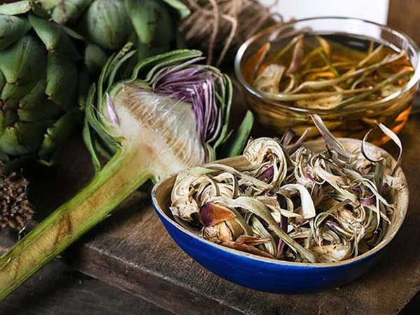 Dùng trà atisô giải nhiệt mùa hè, thải độc, làm đẹp da: Chuyên gia khuyến cáo tuyệt đối không được lạm dụng vì lý do này!