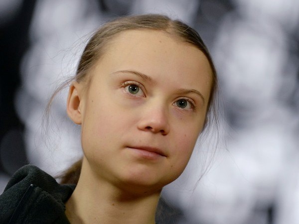 Cô Greta Thunberg 'phản pháo' báo TQ vì bị 'chế giễu cân nặng'