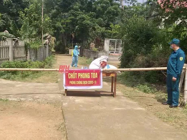Khởi tố vụ án nam công nhân từ 'tâm dịch' về quê không tuân thủ cách ly, đi ăn thịt chó