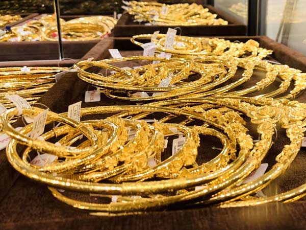 Một tuần, nhà đầu tư vàng lỗ nửa triệu đồng mỗi lượng