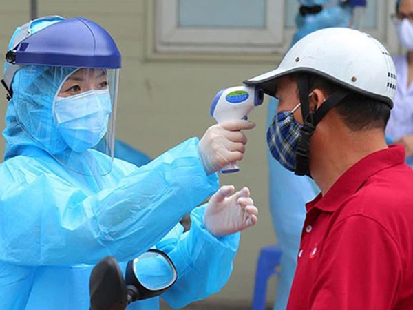 Tối 24/5, Bộ Y tế công bố 95 ca mắc COVID-19, riêng Hà Nội có 13 ca