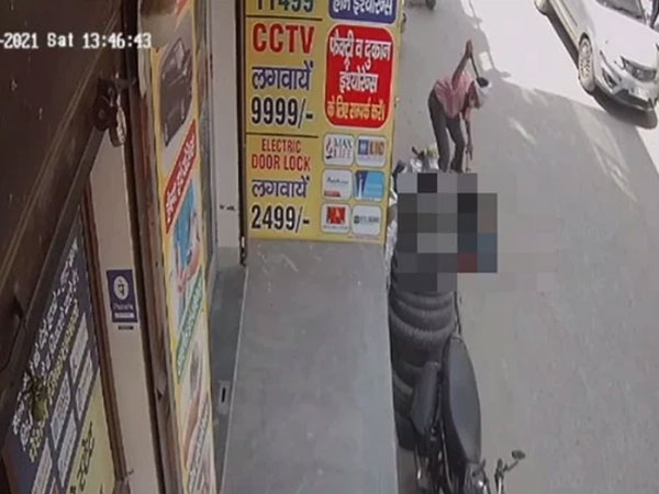 Người vợ gục ngã trong vũng máu sau 26 nhát dao oan nghiệt của chồng chỉ vì một câu nói, phẫn nộ nhất là thái độ của người dân chứng kiến sự việc