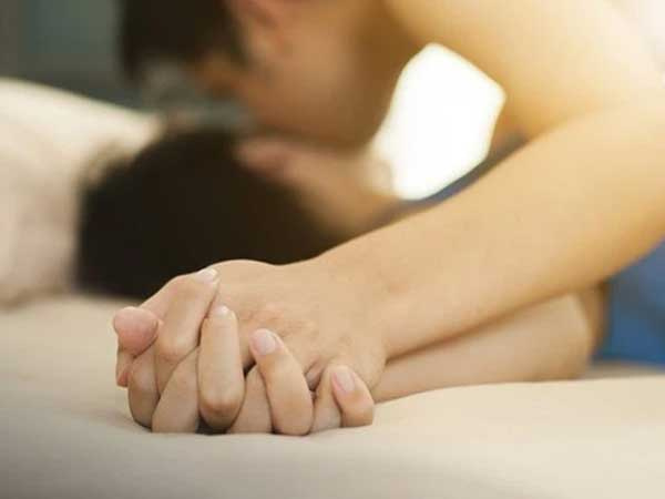 Lời khuyên của chuyên gia về chuyện chăn gối dành cho phụ nữ mắc bệnh lạc nội mạc tử cung