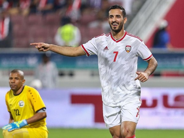 Tiền đạo số một lập hat-trick, UAE thắng đậm trước khi đón Việt Nam ở vòng loại World Cup