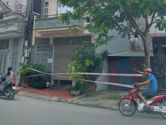 Nam thanh niên tử vong bất thường trong nhà nghỉ sau khi cùng 2 nam giới thuê phòng