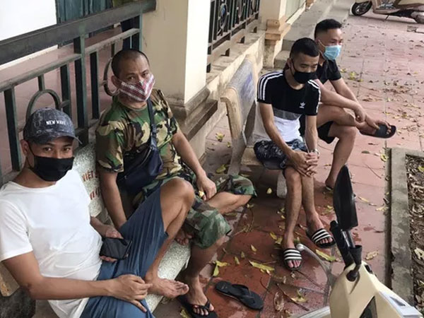 Tụ tập ăn nhậu ở Bắc Giang, 5 người bị phạt 200 triệu đồng, 1 người bị khởi tố