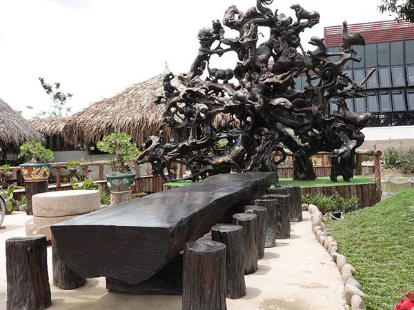 Đại gia miền Tây sở hữu 'báu vật' vớt lên từ đáy sông Tiền