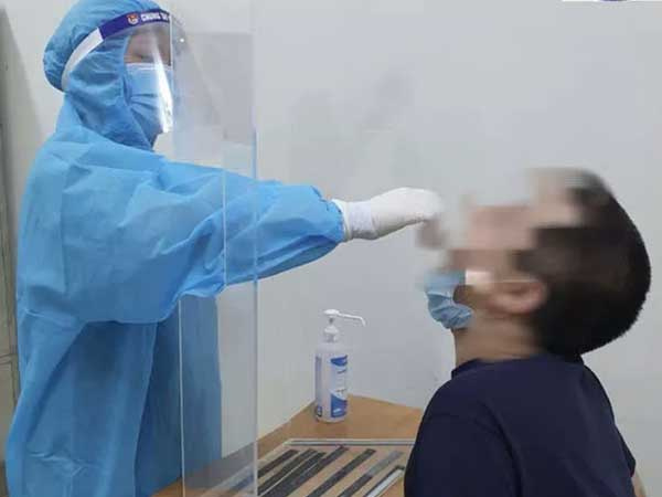 Người hút thuốc lá dễ bị mắc Covid-19, nguy cơ tử vong cao hơn