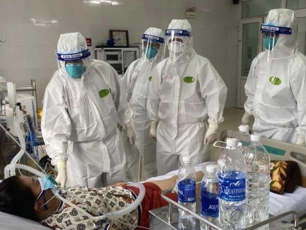 40 bệnh nhân COVID-19 tại Bắc Giang đang nặng và nguy kịch, 2 trường hợp phải lọc máu liên tục tại BV Phổi Bắc Giang