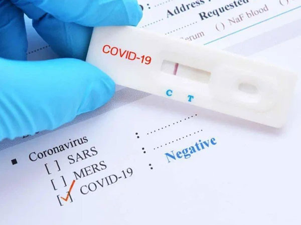 Bộ test nhanh Covid-19 giống que thử thai 'cháy hàng' ở nhiều nơi: Vì sao 'hot' như vậy?