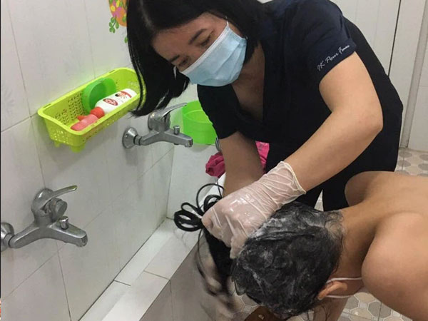 Cô giáo mầm non ở Bắc Giang tình nguyện đi cách ly cùng học sinh: Nửa đêm tỉnh giấc, các con ôm cô sụt sùi 'Cô ơi, mẹ của con đâu?'