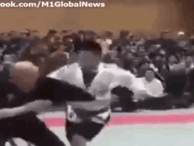 Đại sư 'võ điện giật' bị võ sĩ MMA đánh tơi tả sau màn khoe nội công bịp bợm