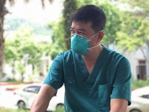 Bệnh nhân Covid-19 nặng tại Bắc Giang tuổi ngày càng trẻ, chỉ mấy ngày chụp X-quang đã thấy phổi trắng xóa