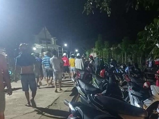 Thiếu nữ 17 tuổi nghi nhảy cầu tự tử sau khi mượn xe máy của mẹ đi công việc