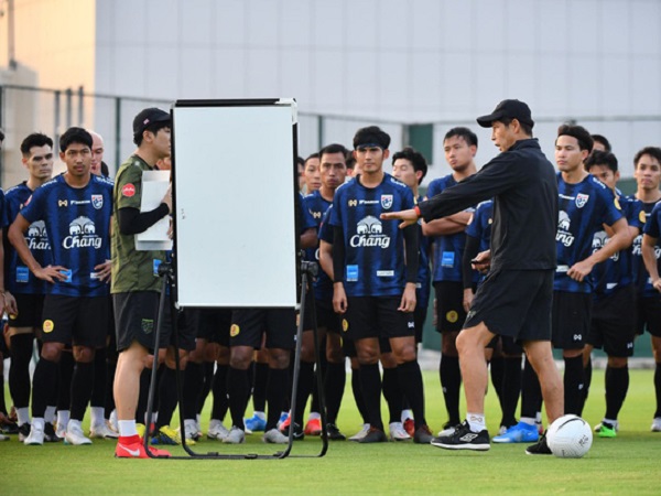 Tuyển Thái Lan liên tiếp nhận hung tin, đối diện nguy cơ sụp đổ ở vòng loại World Cup