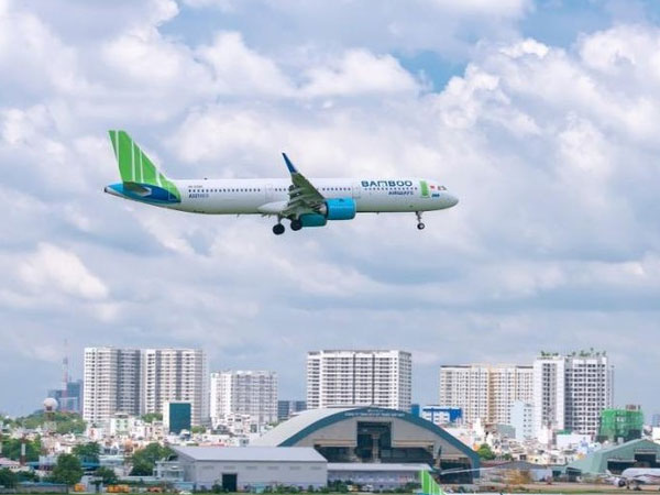 Tiếp tục cho nhập cảnh vào sân bay Nội Bài và Tân Sơn Nhất