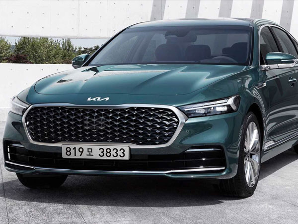 Lộ diện nội thất Kia K9 2021: Sang chảnh như Genesis G80, tích hợp công nghệ đọc vân tay