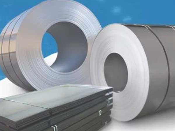 Giá sắt thép tiếp tục tăng khắp nơi trên thế giới
