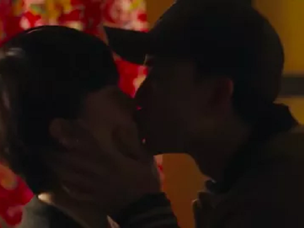 Hãy nói lời yêu tập 15: Duy cưỡng hôn Tú, My đau khổ vì bố quyết ly hôn mẹ