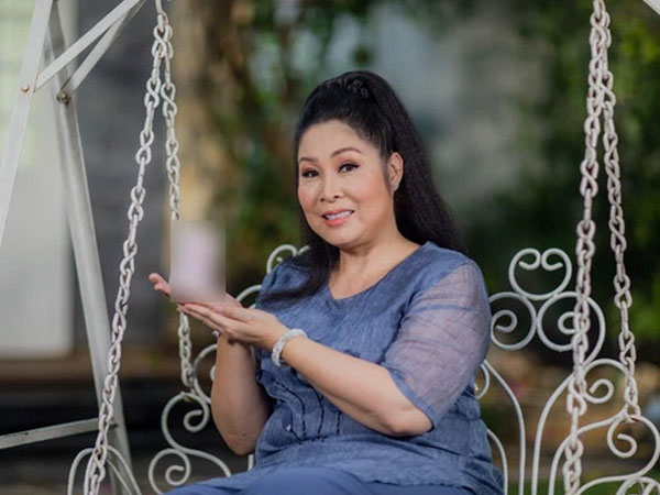 NSND Hồng Vân cúi đầu xin lỗi và thừa nhận thiếu trách nhiệm sau lùm xùm quảng cáo sản phẩm kém chất lượng