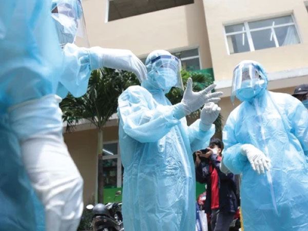 TP.HCM: Thêm 11 ca nghi mắc Covid-19 mới, trong đó 2 ca liên quan đến Bệnh viện FV
