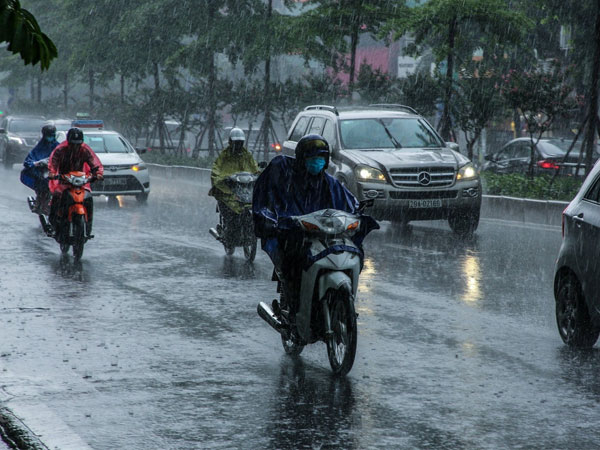 Bắc Bộ mưa dông diện rộng, nền nhiệt giảm từ 8-10 độ