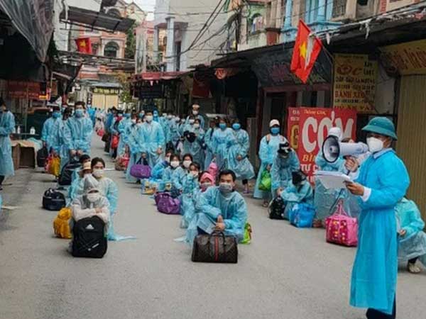 Bắc Giang: Tạm đình chỉ công tác Chủ tịch xã Tiền Phong vì lơ là phòng chống dịch Covid-19