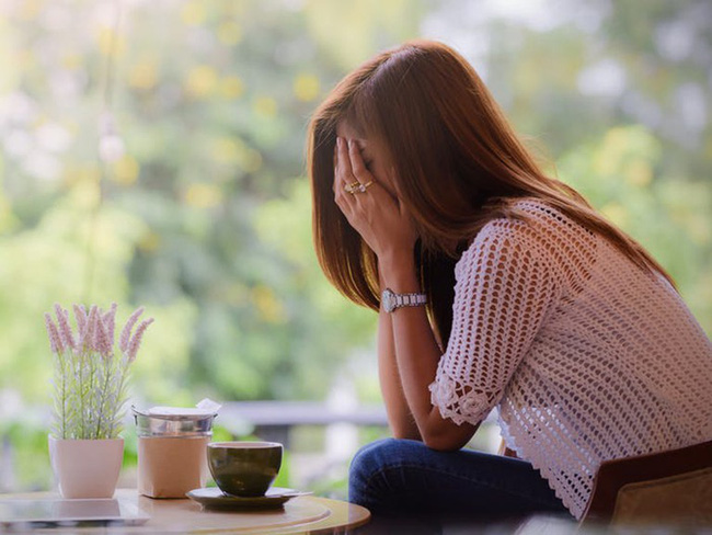Phát hiện chồng sắp cưới lưu một tấm hình trong điện thoại, tôi bí mật điều tra thì nhận cuộc gọi sét đánh từ tiểu tam