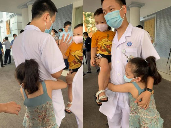 Bố xung phong tới Bắc Giang chống dịch, con gái ôm chặt lấy chân bố bịn rịn không muốn rời: Người đàn ông mạnh mẽ đã rơi nước mắt