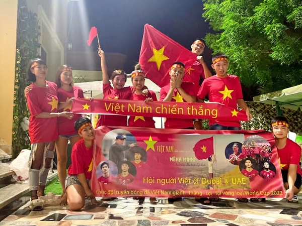 Người Việt Nam tại UAE vượt qua khó khăn thời Covid-19, nô nức chuẩn bị cổ vũ đội tuyển