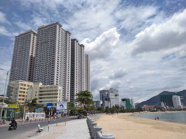 Nhà đầu tư 'tháo chạy', bán cắt lỗ condotel
