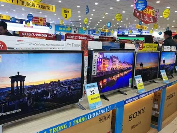 Tivi giá rẻ 'vô địch' trước thềm Euro 2020, màn hình 55 inch giảm 7 triệu đồng
