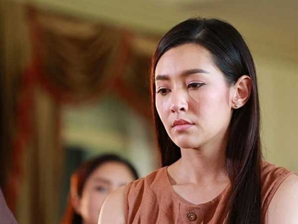 Về ra mắt tôi ngượng chín mặt đối diện với anh chồng tương lai, vội vàng xách túi 'bỏ của chạy lấy người' khi bố người yêu từ trong nhà bước ra