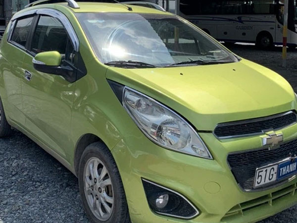 Ngân hàng thanh lý ô tô giá siêu rẻ, chỉ từ 100 triệu đồng