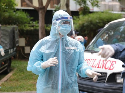 TP.HCM: Phát hiện nam sinh lớp 8 nghi mắc Covid-19, giáo viên và 8 học sinh tiếp xúc gần