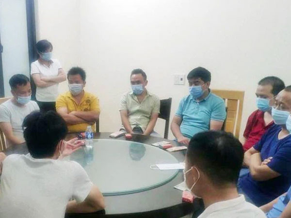 Hải Dương phạt nặng nhóm chuyên gia Trung Quốc tụ tập ăn nhậu bất chấp lệnh cấm