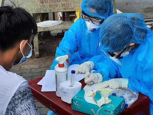 Hà Nội: Phát hiện thêm 3 ca dương tính SARS-CoV-2 ở Đông Anh, trong đó có bé trai chỉ mới 3 tuổi