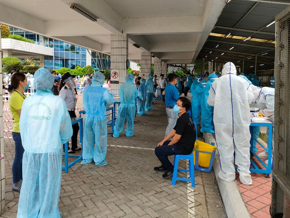 NÓNG: TP.HCM lại phát hiện chuỗi lây nhiễm mới, hiện đã có 28 ca mắc bệnh