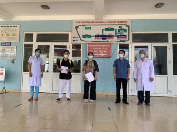 2 bệnh nhân cuối cùng xuất viện, Quảng Trị 'sạch bóng' COVID-19
