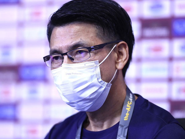HLV Tan Cheng Hoe: 'Malaysia hên khi Quang Hải bị treo giò'